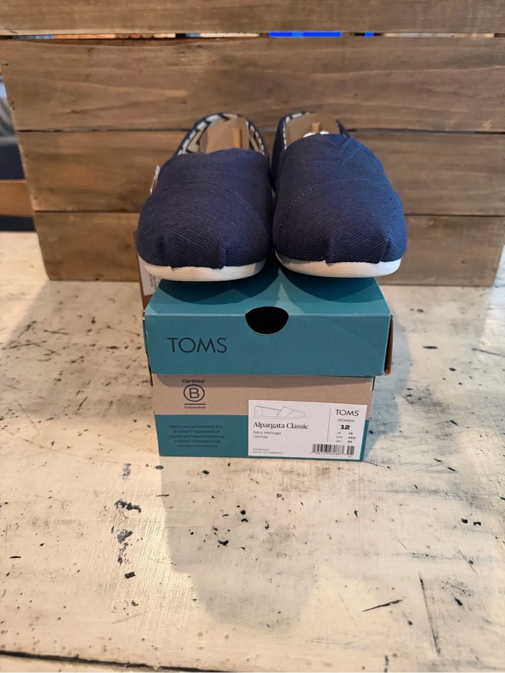 Toms Womens Navy Heritage Alpargata Classic Canvas Size 12M NIB
